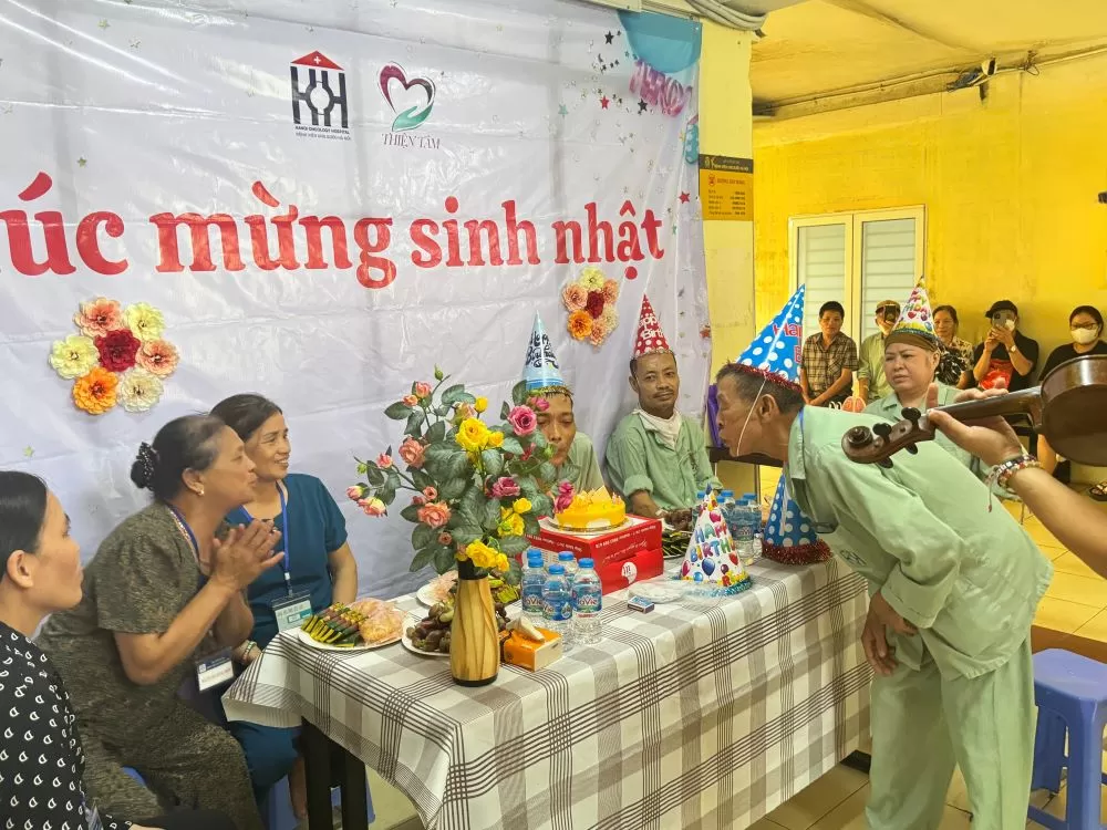 MỪNG SINH NHẬT THÁNG 10