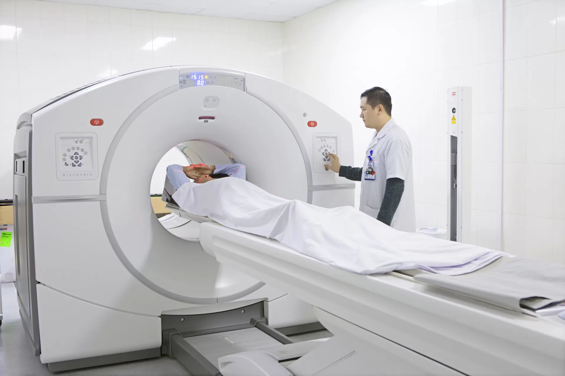 Hệ thống chụp PET/CT